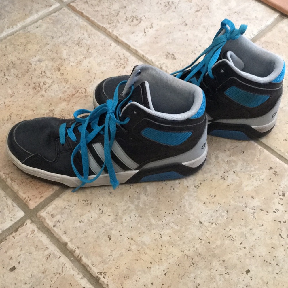 Adidas lifestyle basketball shoes size 6 1/2